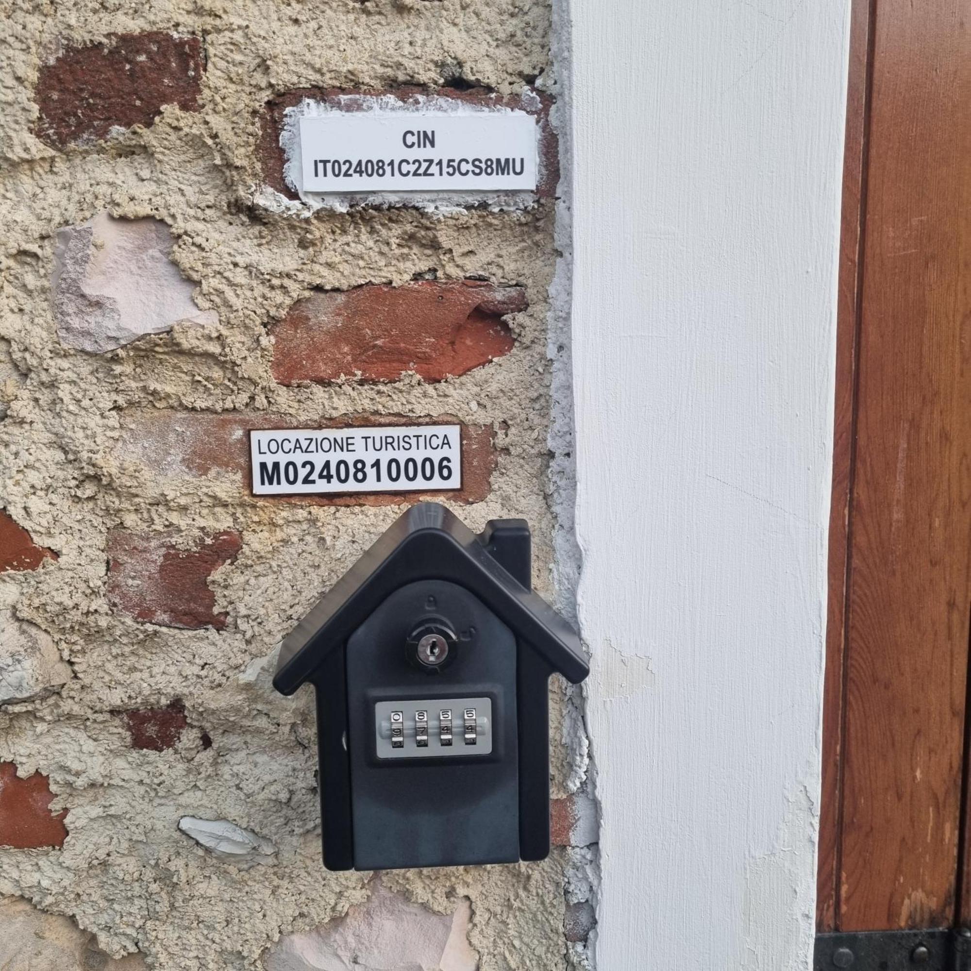 Apartamento Eloisa E Abelardo Pove del Grappa Exterior foto